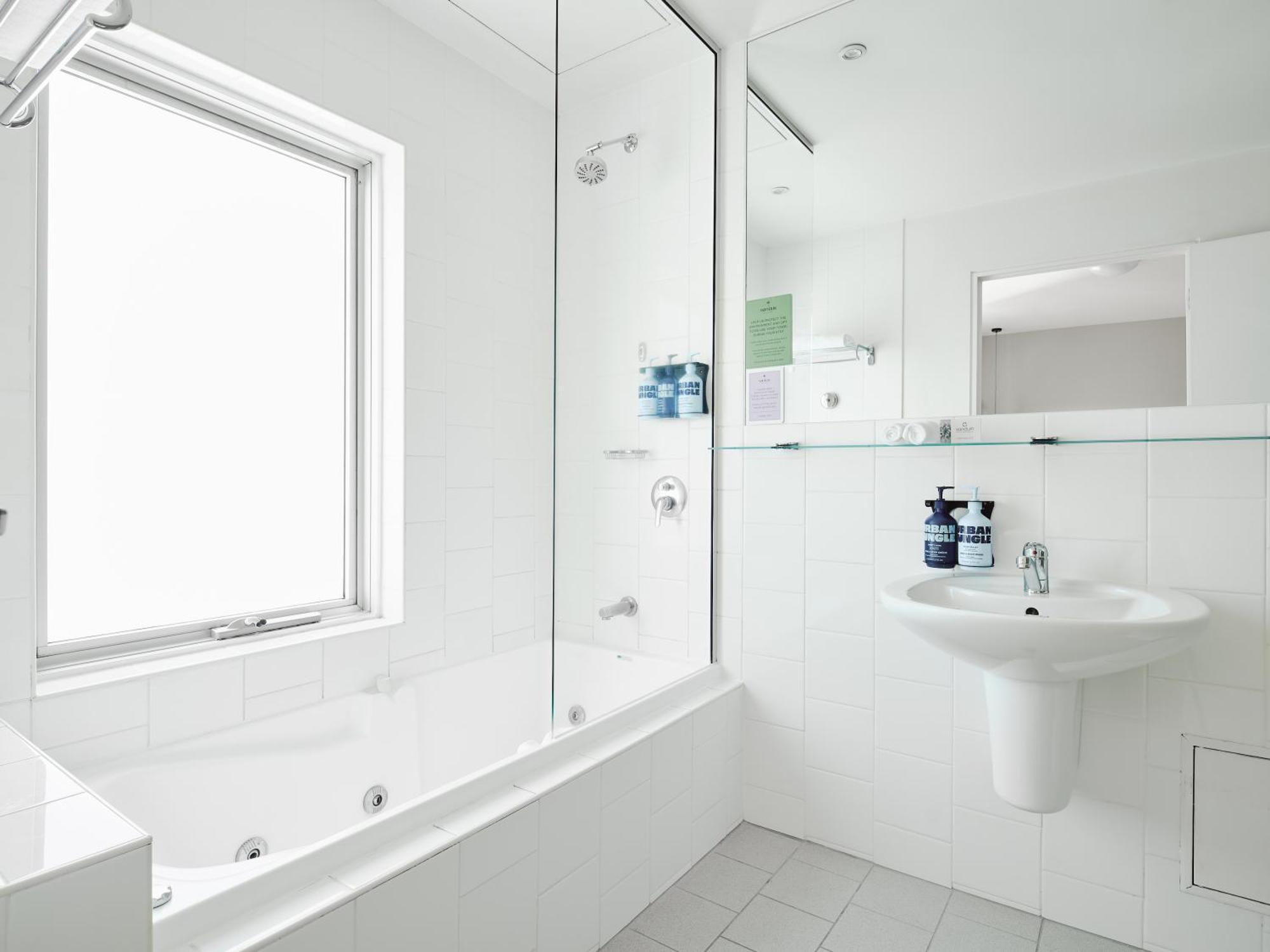 מלבורן Saint Kilda Beach Hotel - Formerly Rydges St Kilda מראה חיצוני תמונה