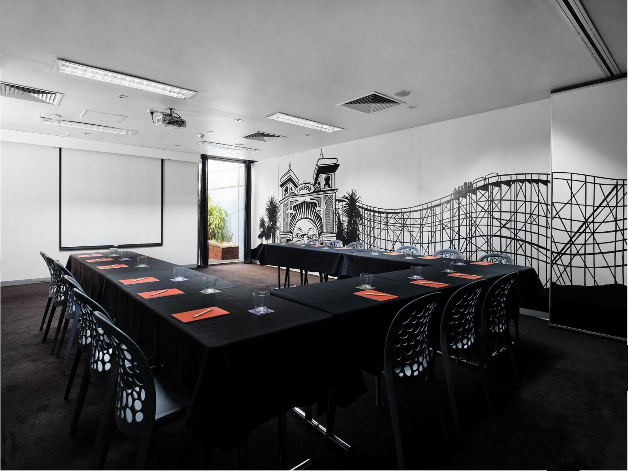מלבורן Saint Kilda Beach Hotel - Formerly Rydges St Kilda מראה חיצוני תמונה